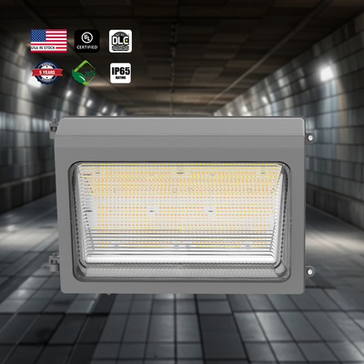 40W-120W IP65 स्लिम एलईडी वॉल पैक लाइट पार्किंग क्षेत्रों के लिए प्रवेश द्वार लोडिंग डॉक और मार्ग